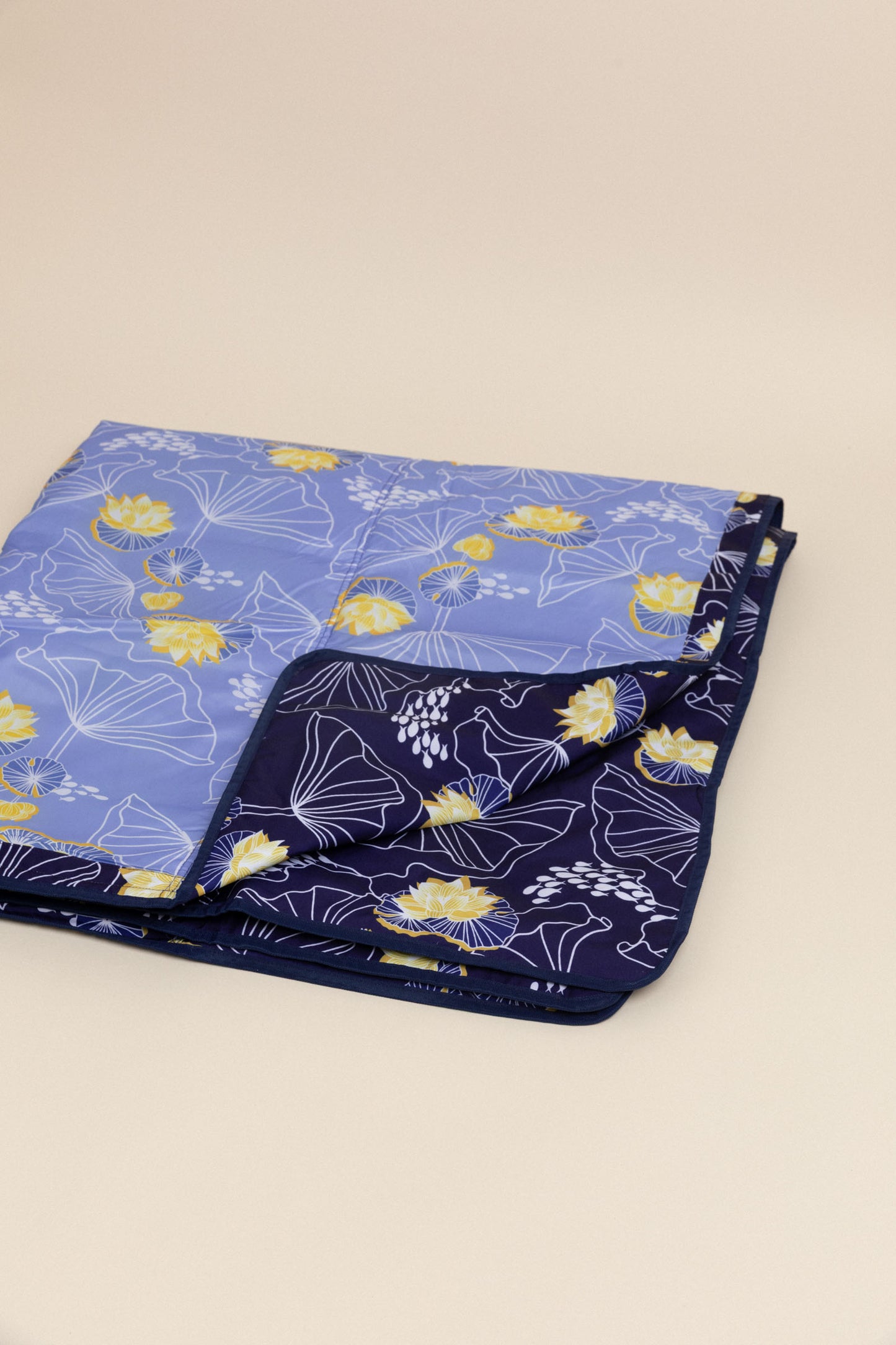 Fighting Eel x Punahou Beach Mat